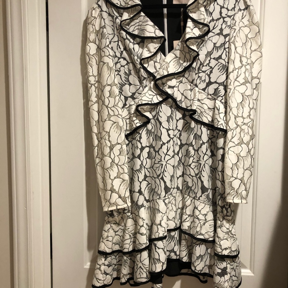 Keepsake The Label Encore Dress - Picture 4 of 10